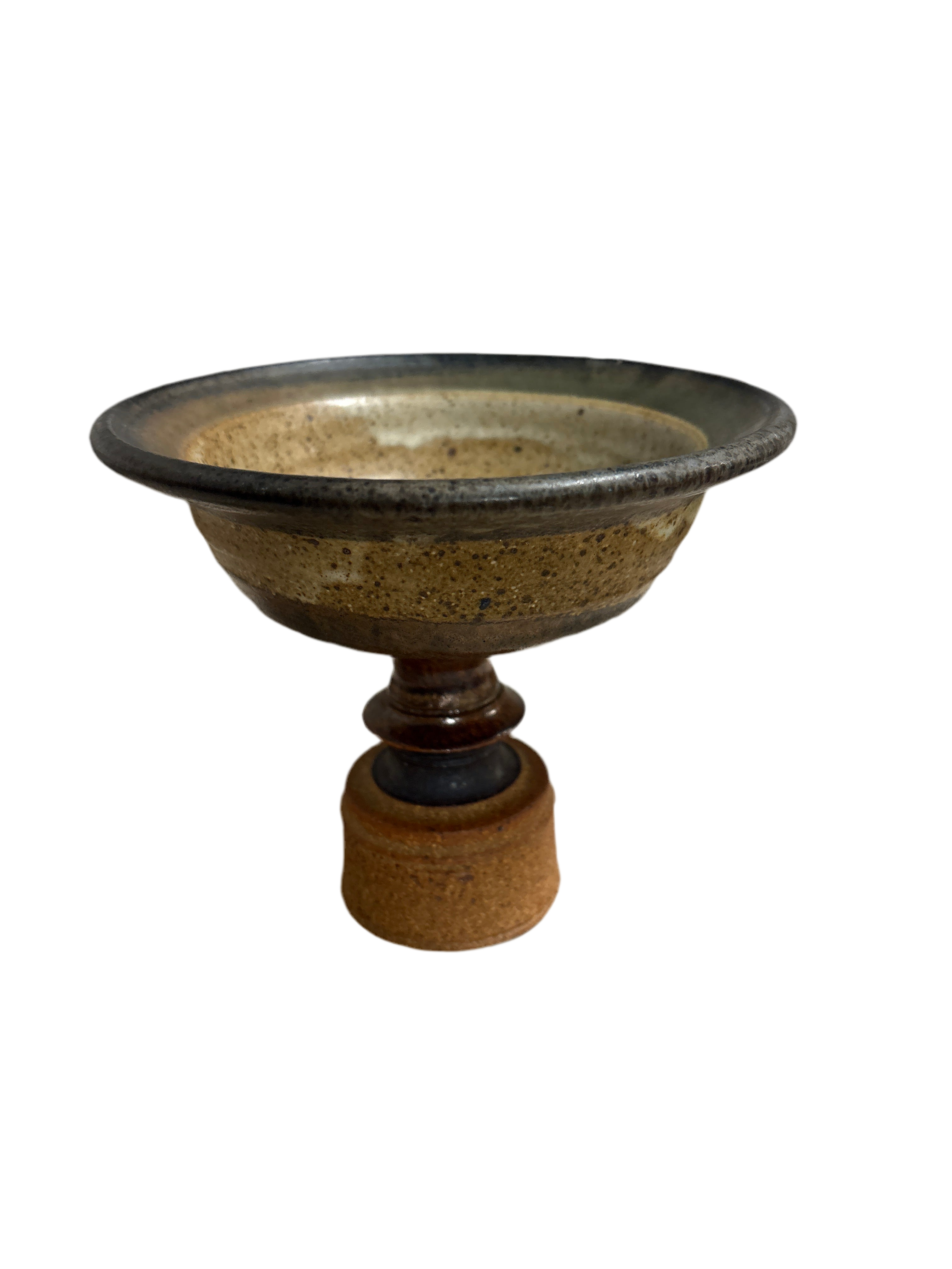 Stoneware bowl on pedestal rental