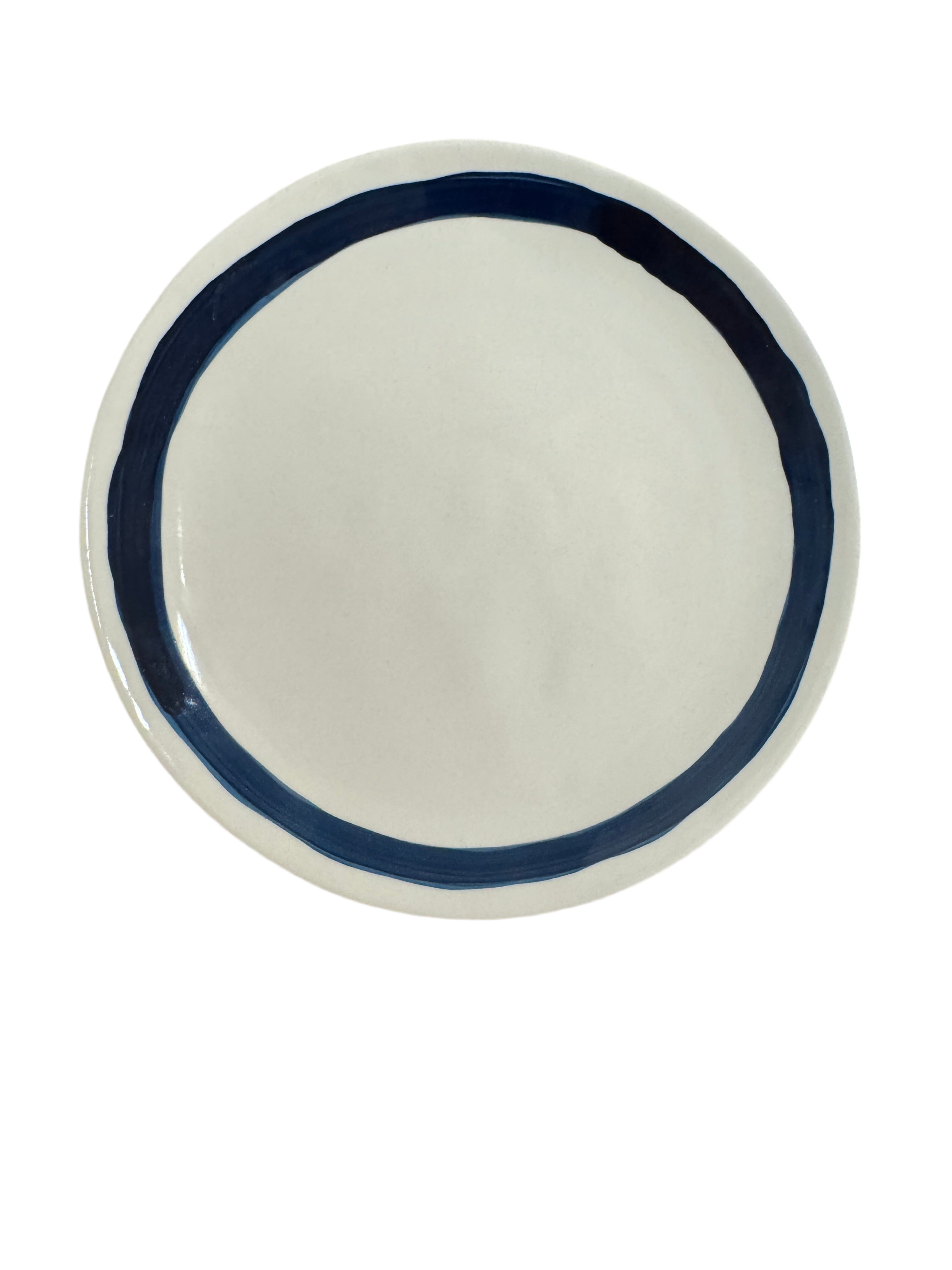 Navy rimmed lunch plate rental ( set of 4)