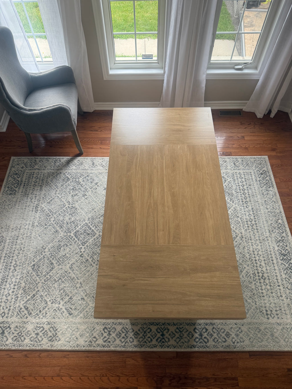 Large executive desk rental