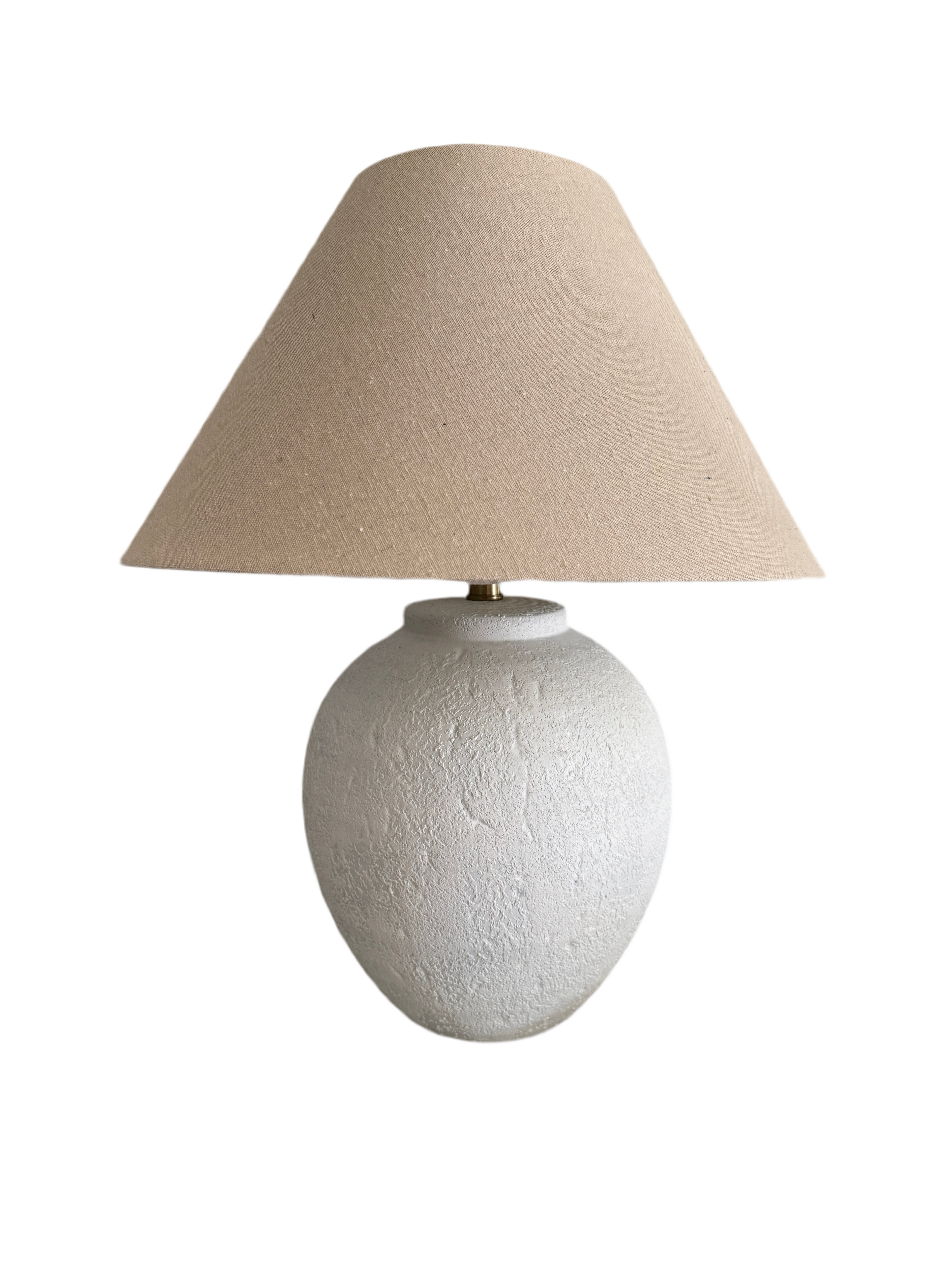 White plaster lamp rental