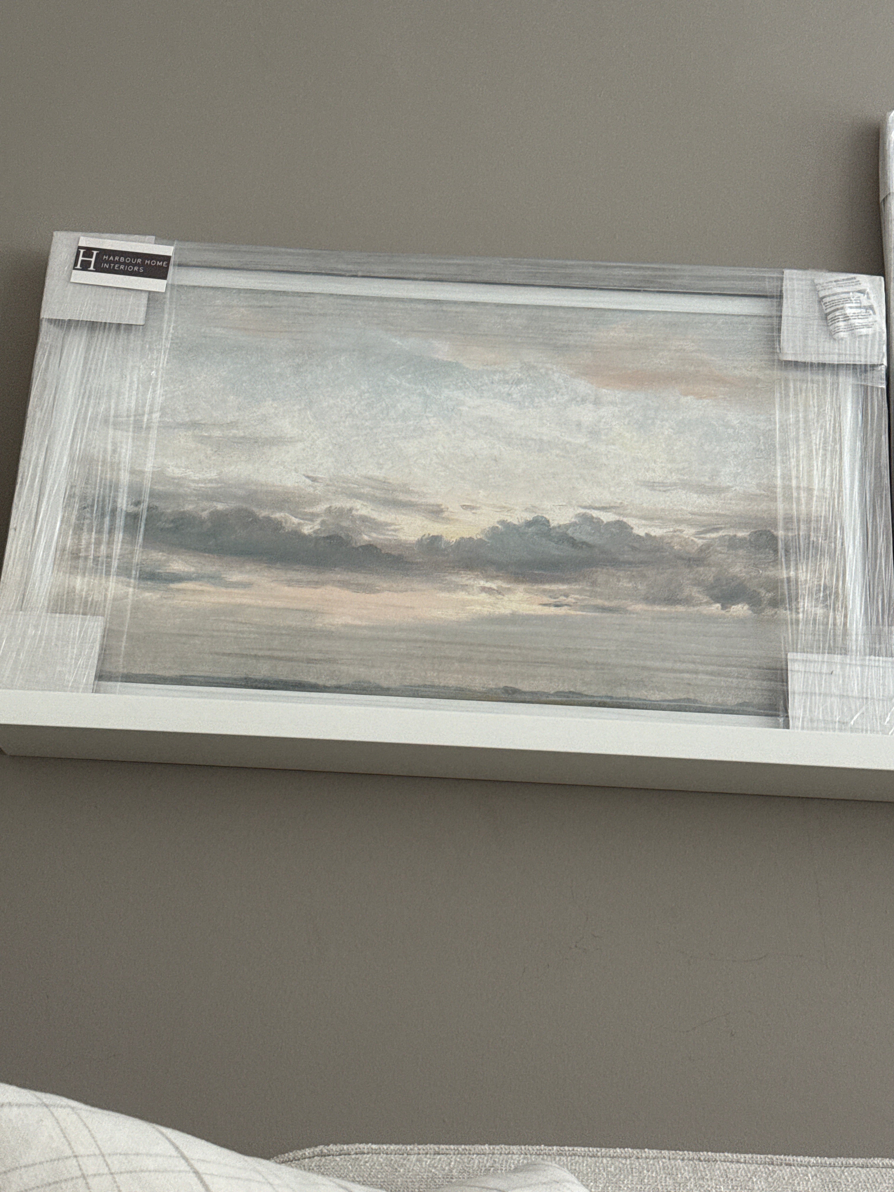 Cloud art rental (21”x31”)