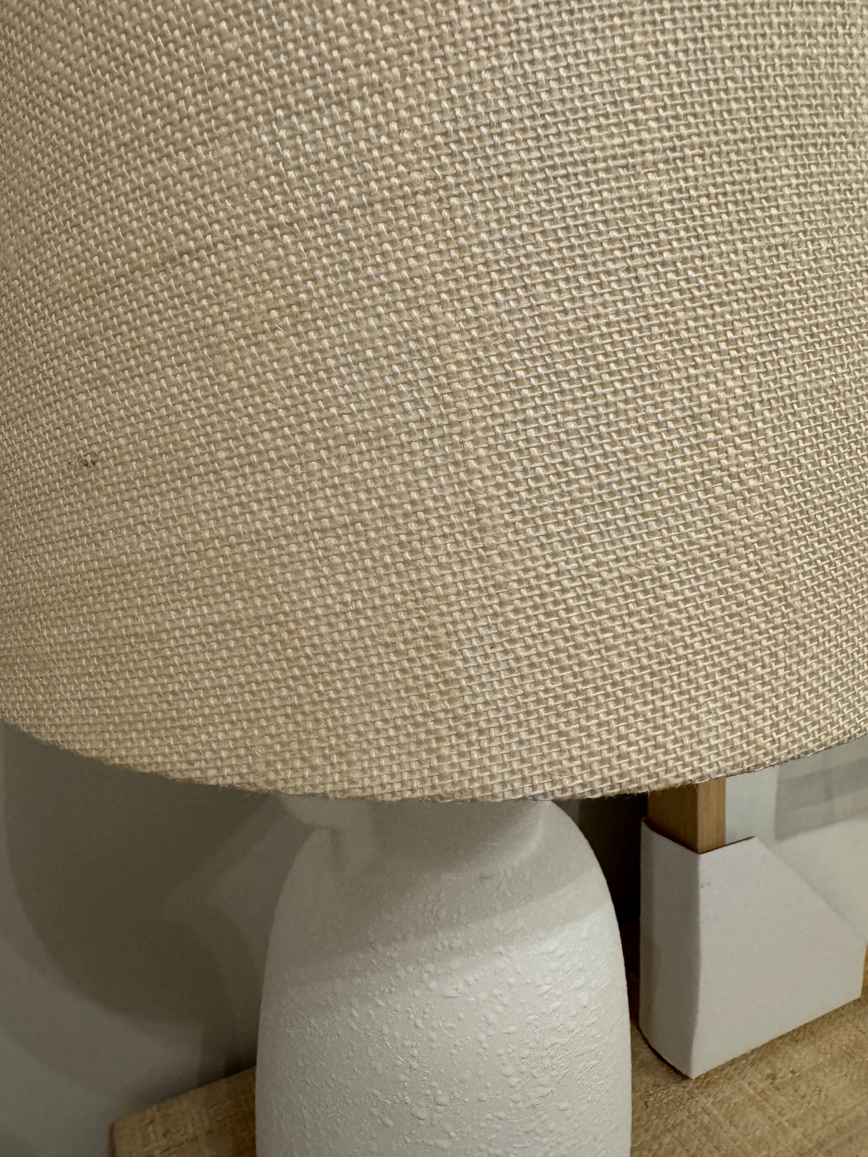 Plaster lamp with handles rental