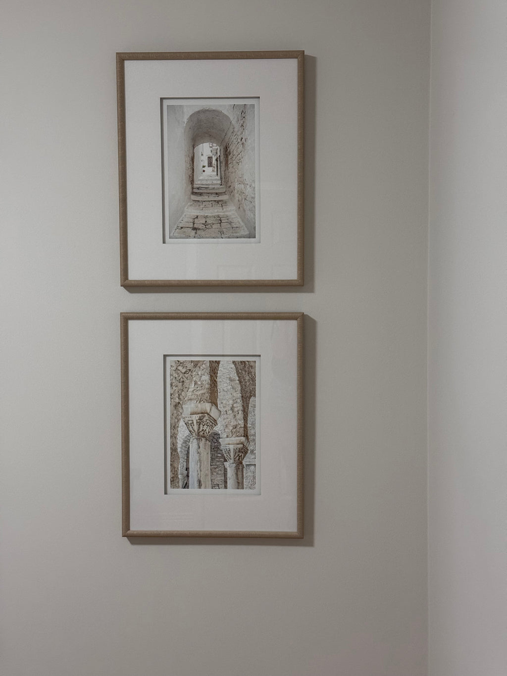 Set of framed art rental