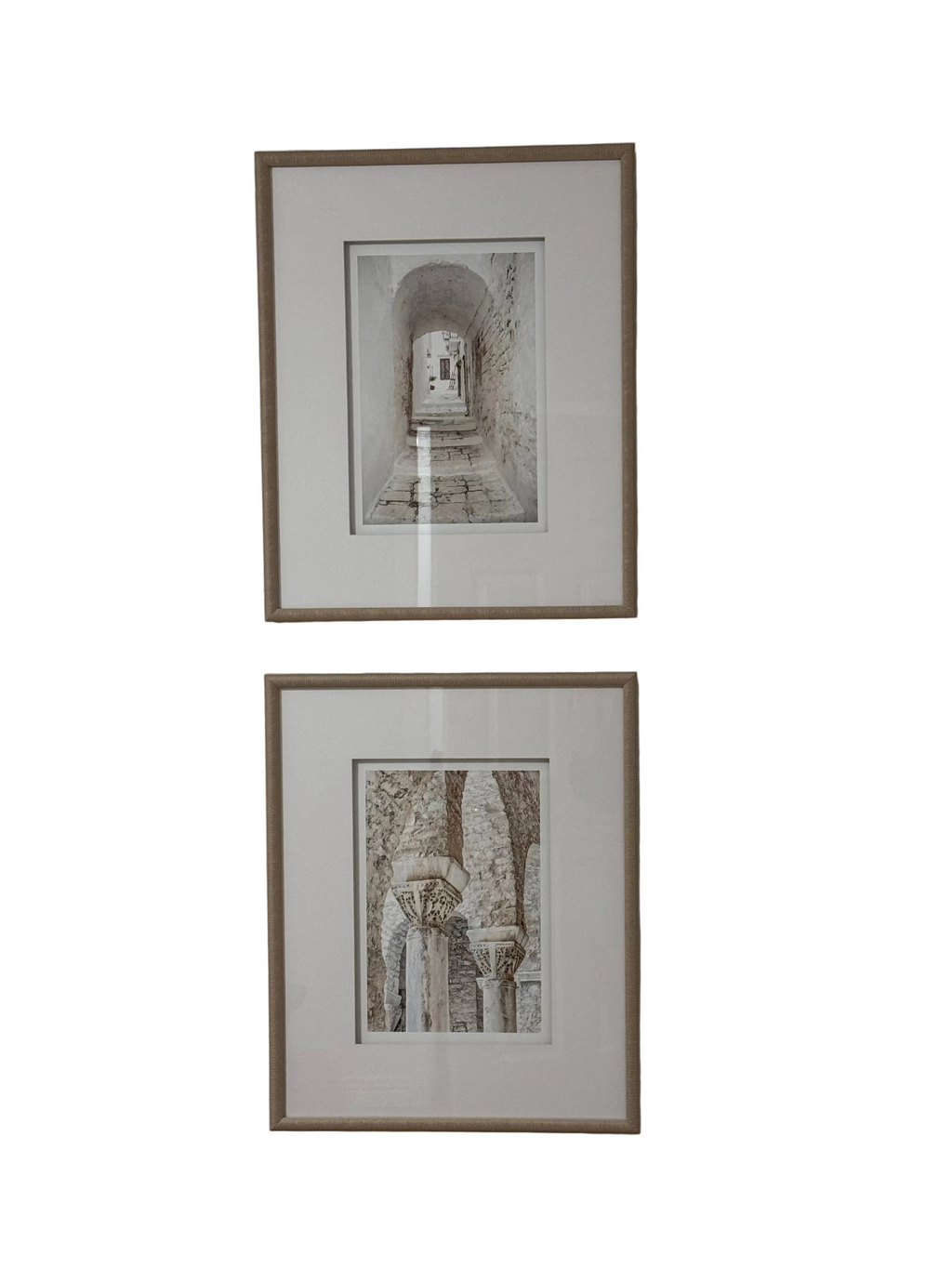 Set of framed art rental