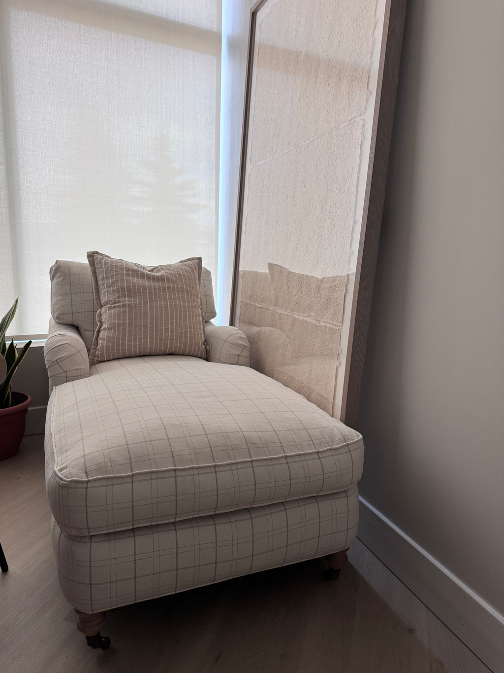 Chaise lounger rental