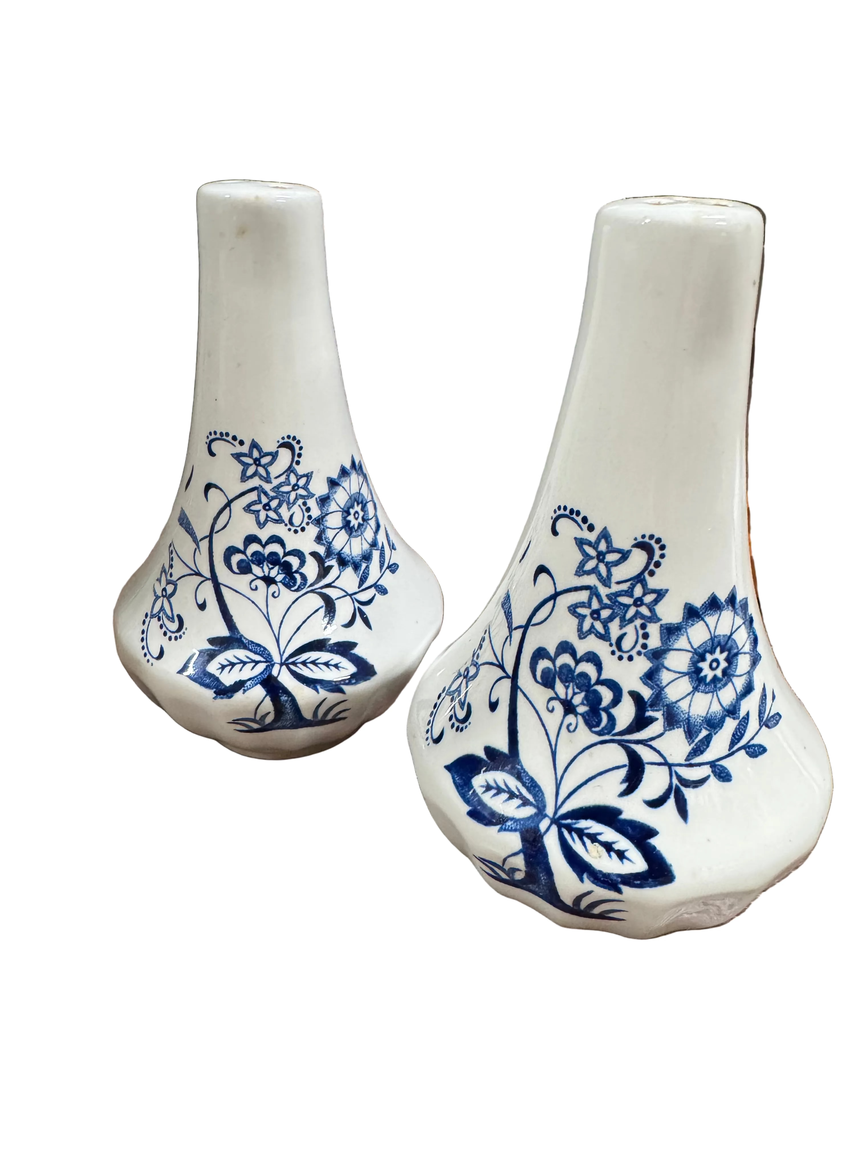 Antique Nordic, blue salt and pepper shaker set rental
